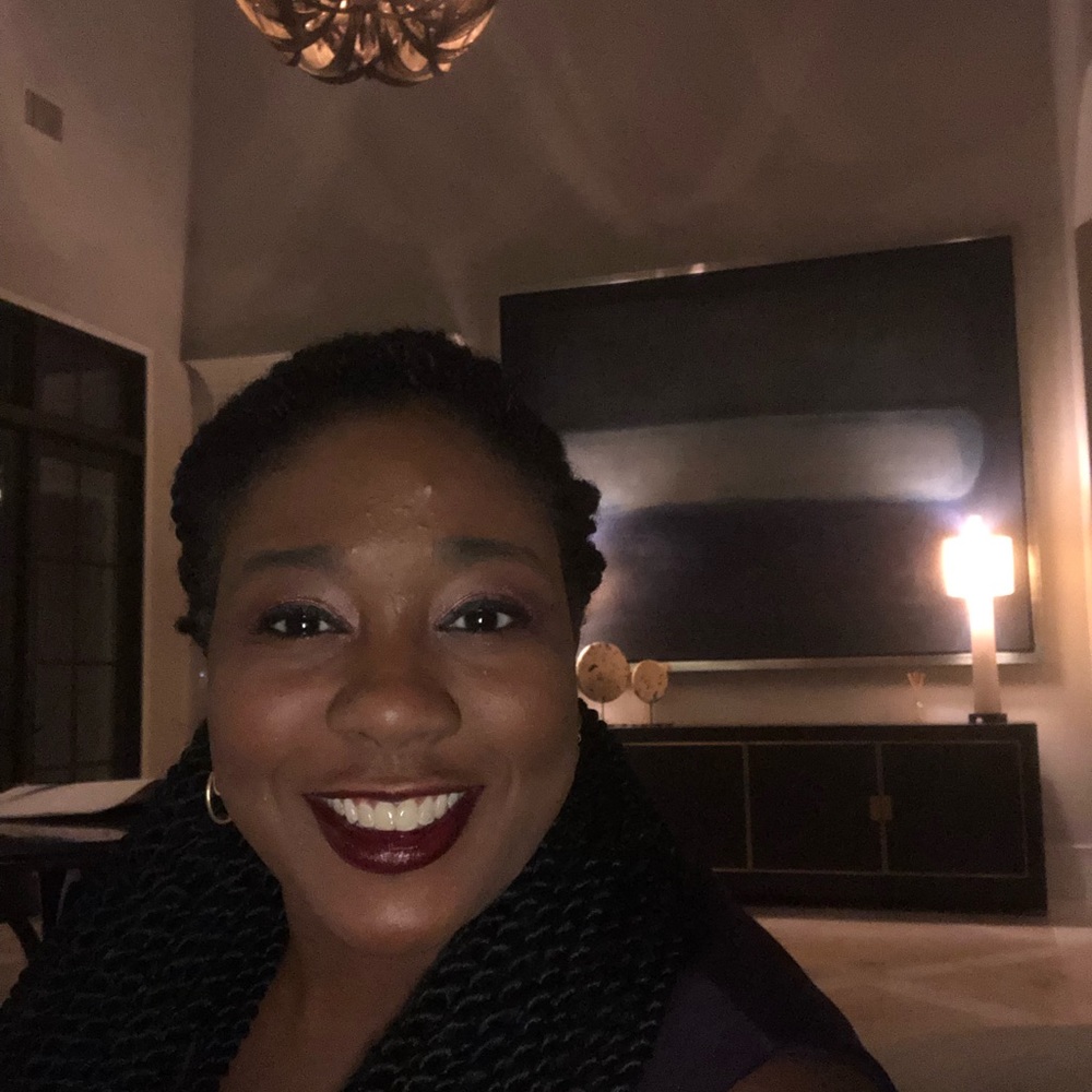 Meet your Posher, Tanisha